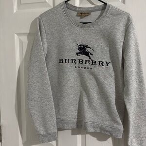 Burberry sweatshirt size medium